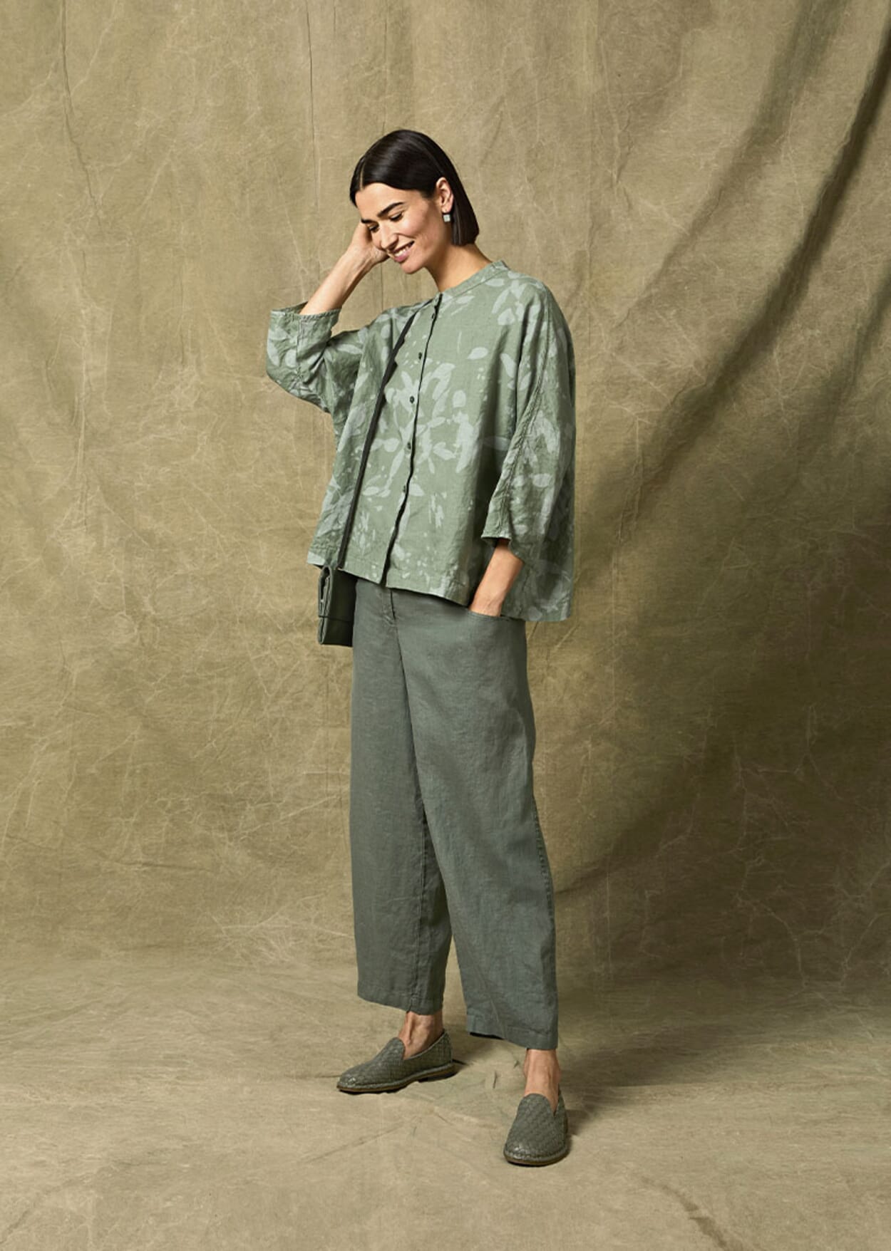 Model im Fühlingsoutfit