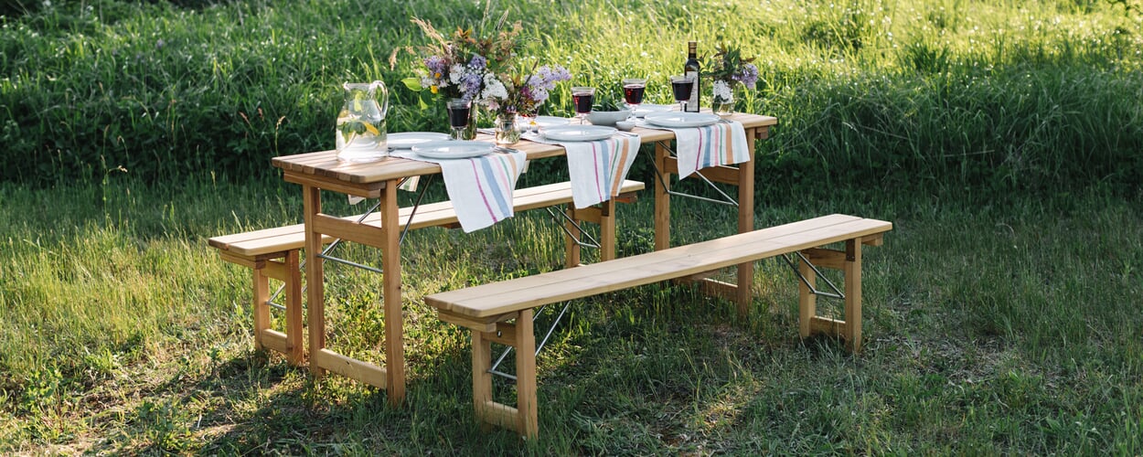 Summer table set