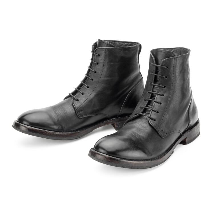Bota con cordones para hombre
