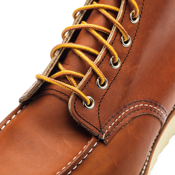 Moc boat men Light brown (875), close-up