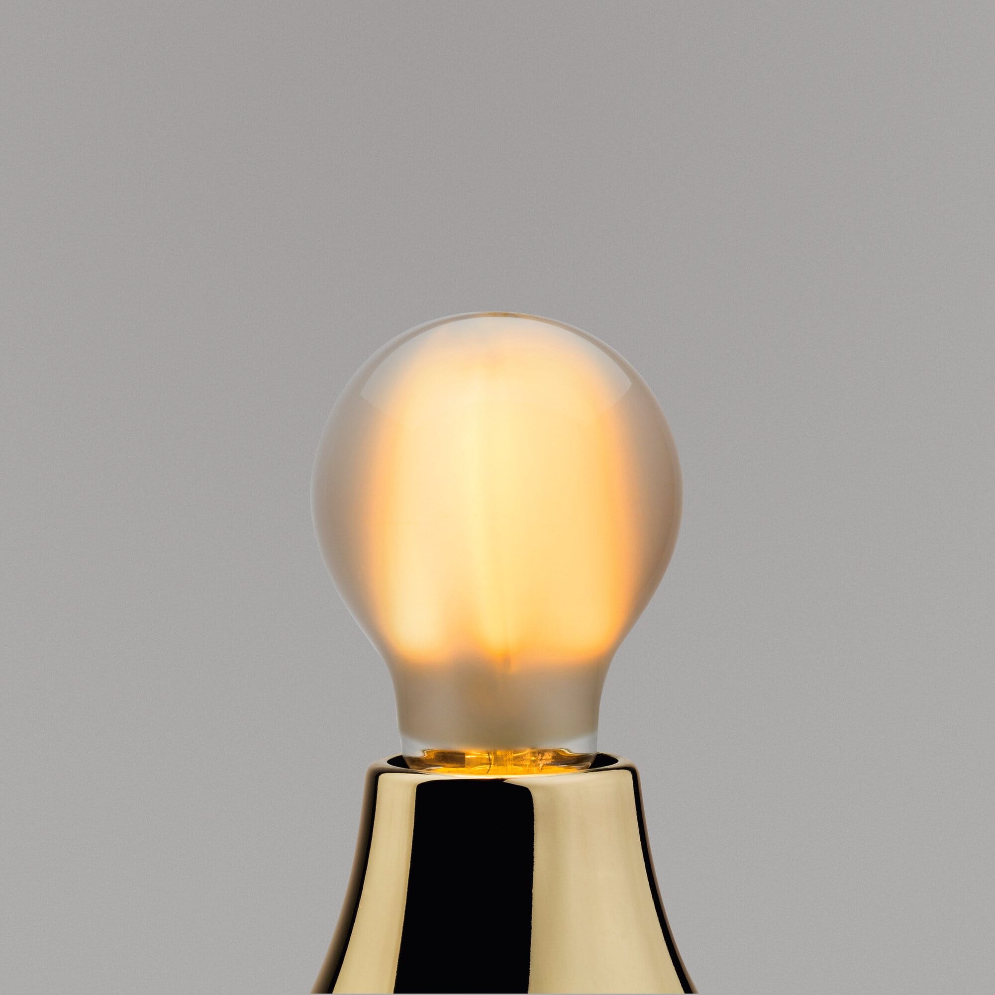 filament pear shape bulb e27