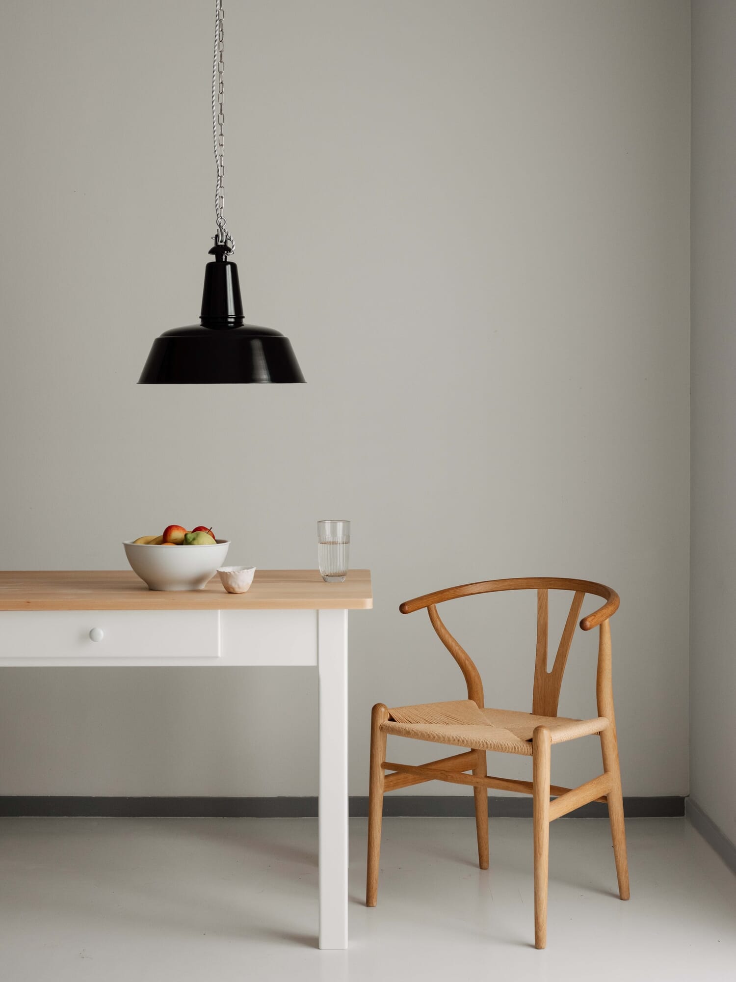 Armchair CH 24 oak wood, Oak wood soaped | Manufactum