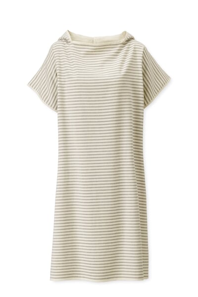 Small Bath Poncho" Fine stripes."