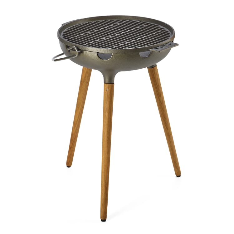 Three-Legged Grill Made of Cast Iron and Oak