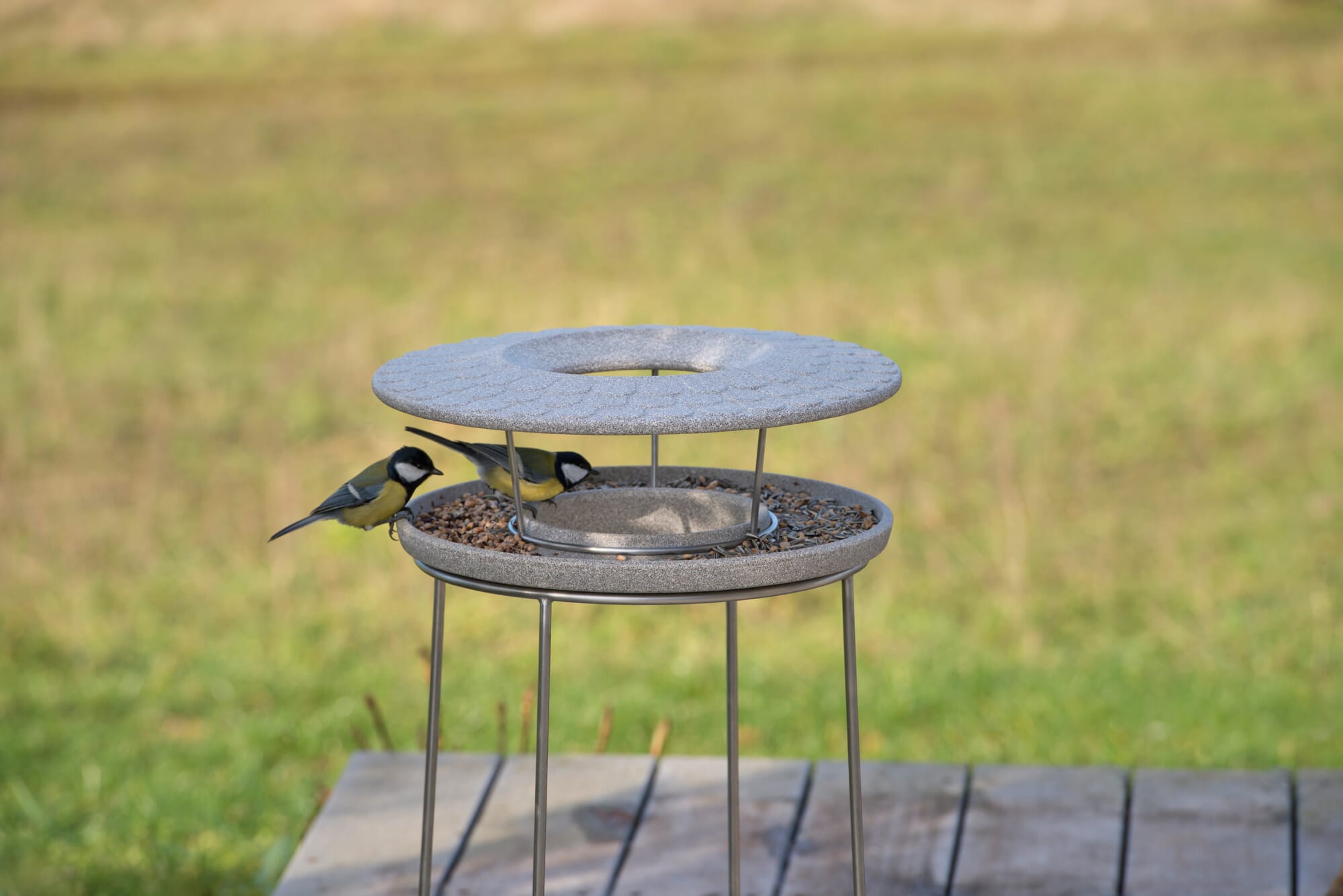 granite bird feeder