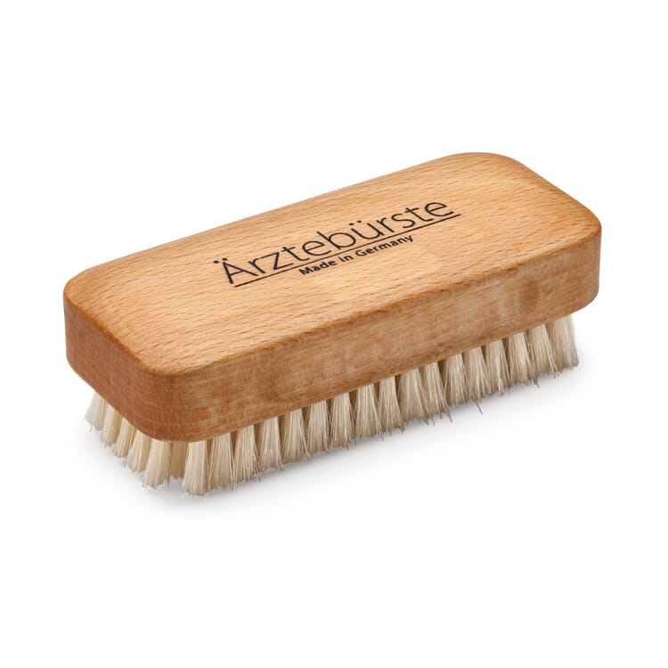 Clinician's Choice Brush with Natural Bristles