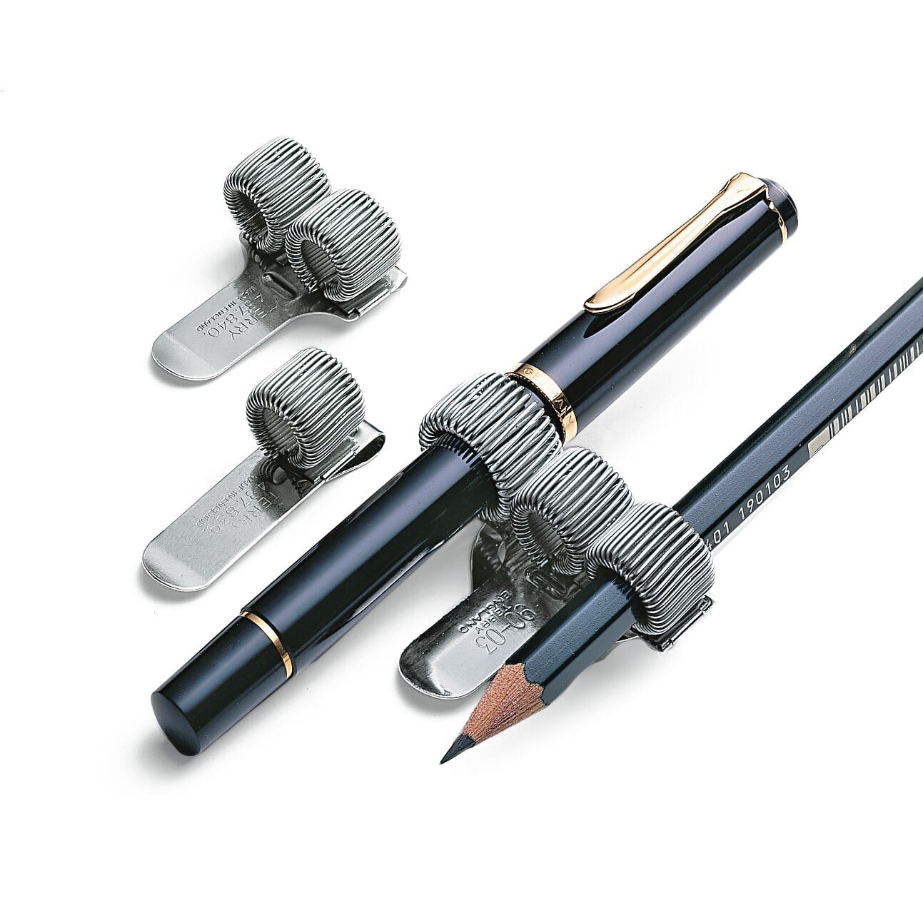 Stifthalter Clips mit verstellbarer Federschlaufe Stift Marker Clip Halter  für Klemmbrett, Notebook, Tagebuch (3) : : Bürobedarf &  Schreibwaren