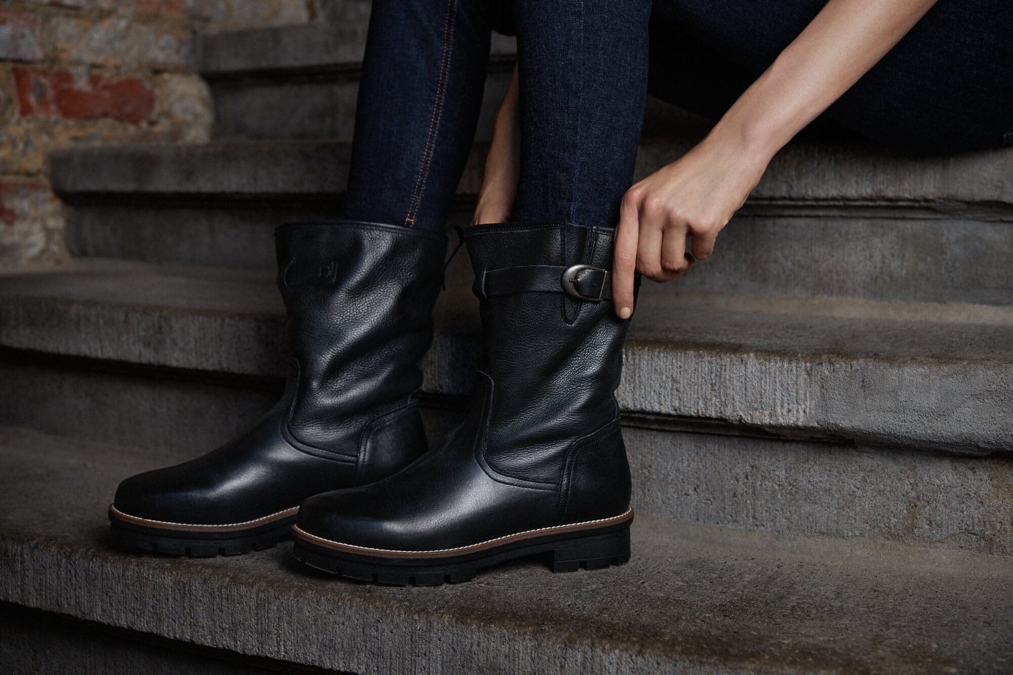 women's boots with wool lining