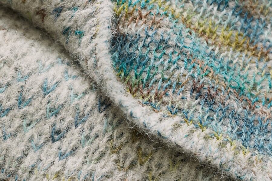 Ladies sweater alpaca Multicolor, close-up