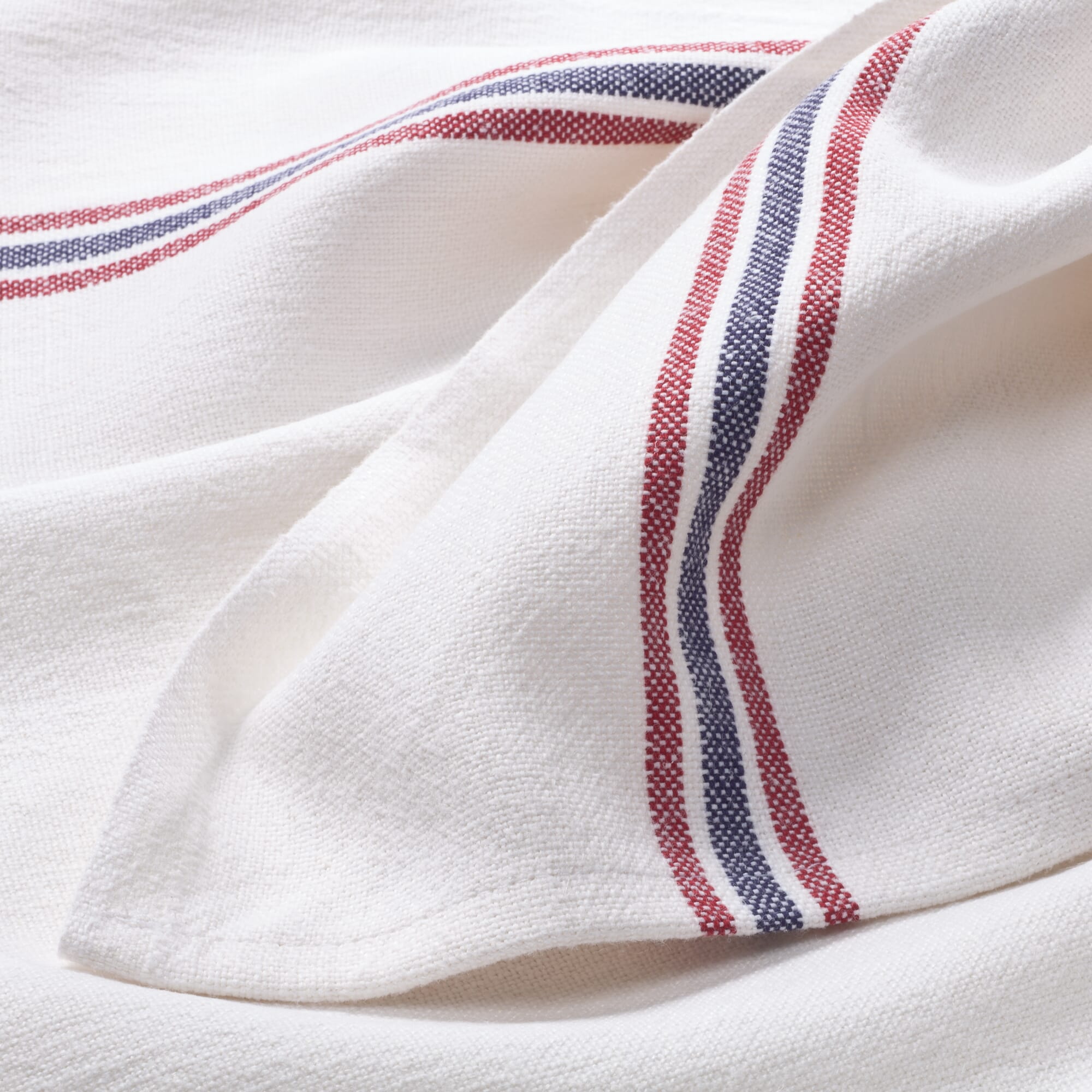 https://assets.manufactum.de/p/044/044133/44133_03.jpg/kitchen-towel-linen-stripe.jpg