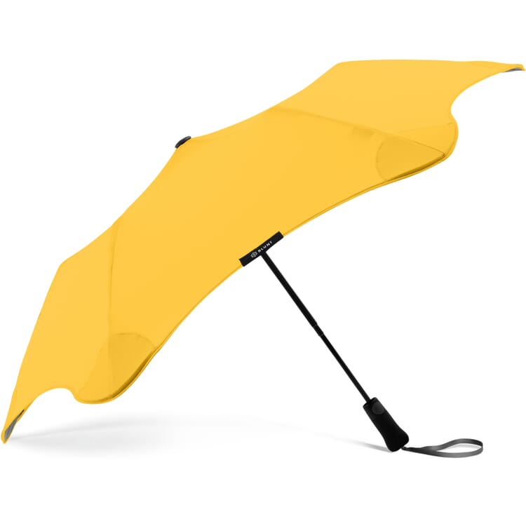 Blunt pocket umbrella