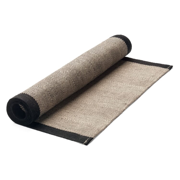 Finsk bordløber i hør, Sort