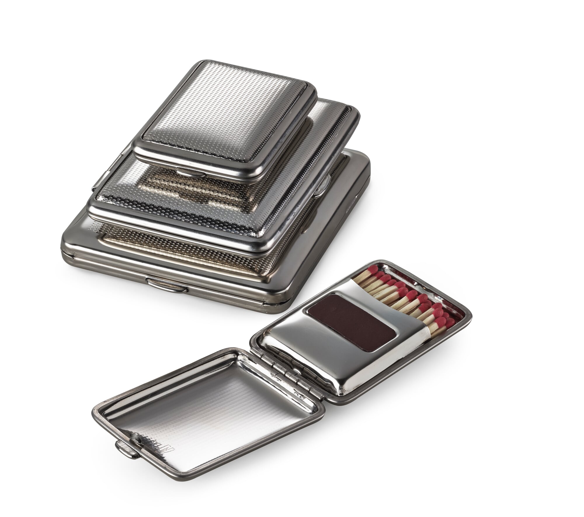 Etui à cigarettes en tôle d'acier, Décor de points