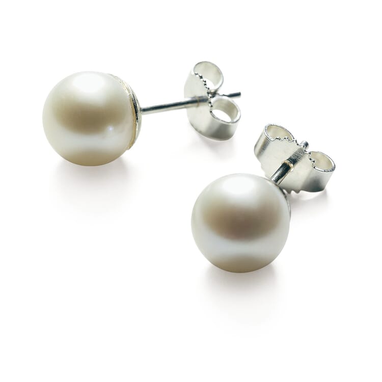 Stud earrings freshwater pearls