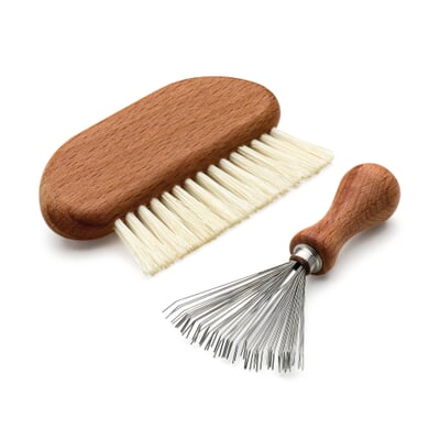 https://assets.manufactum.de/p/079/079674/79674_01.jpg/comb-hair-brush-cleaner-beech-wood.jpg?profile=opengraph_mf