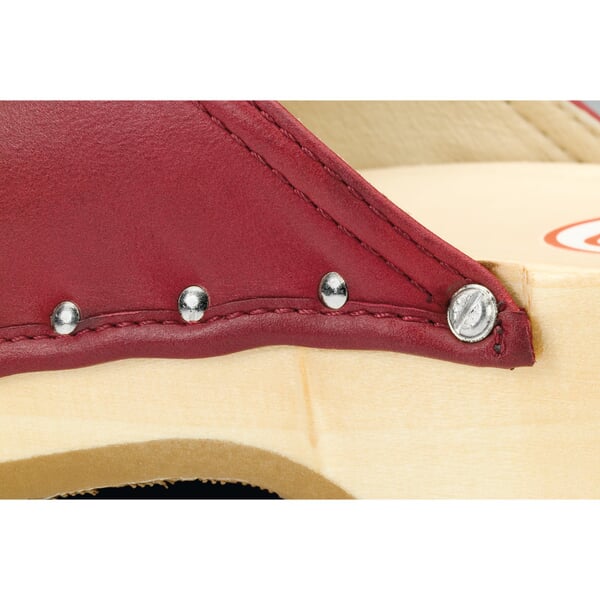 Holzschuh Nappa Rot, Detailsicht