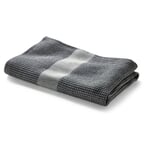 Serviette de toilette piquée gaufrée demi-lin noir Linge de douche