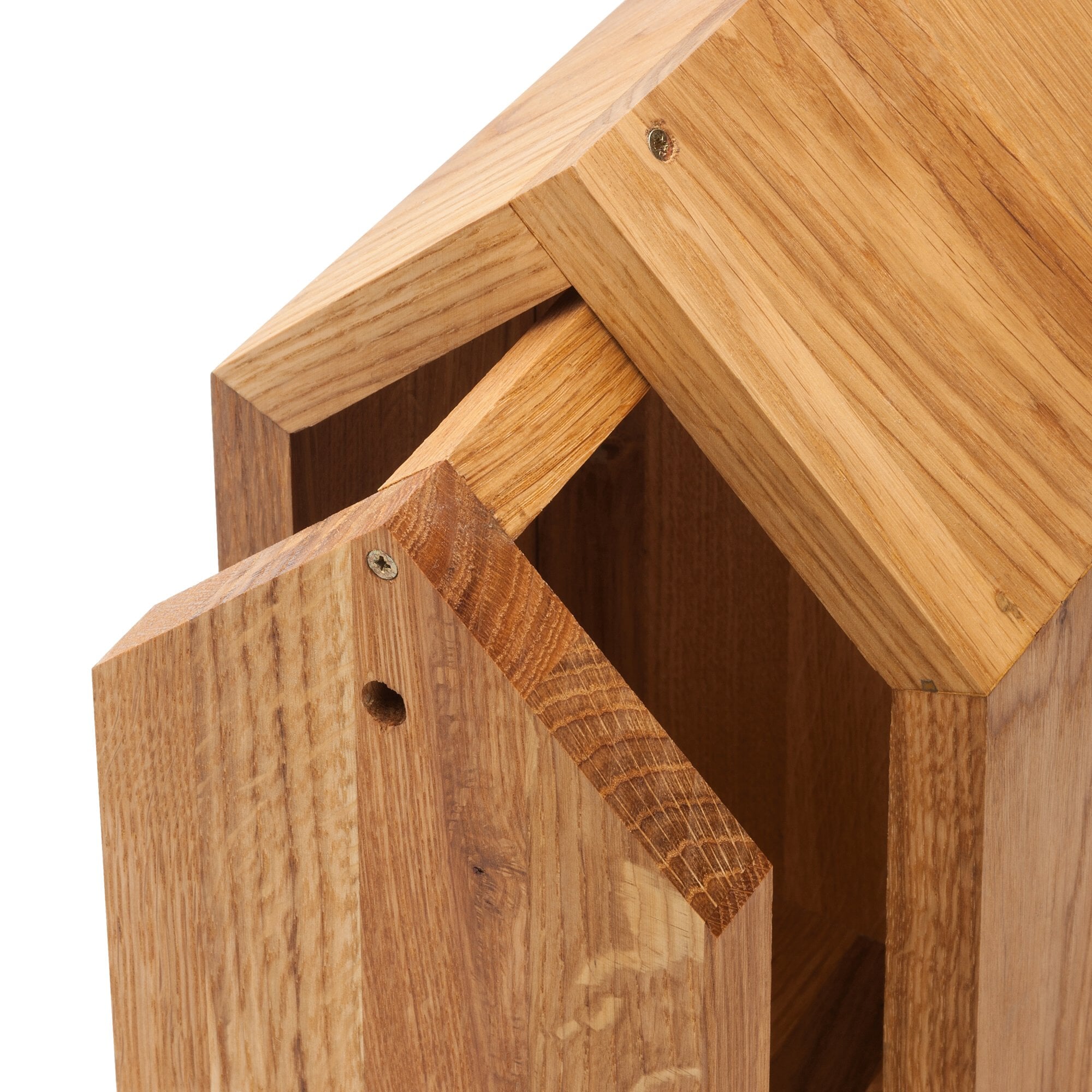 bird-nesting-box-oak-wood.jpg