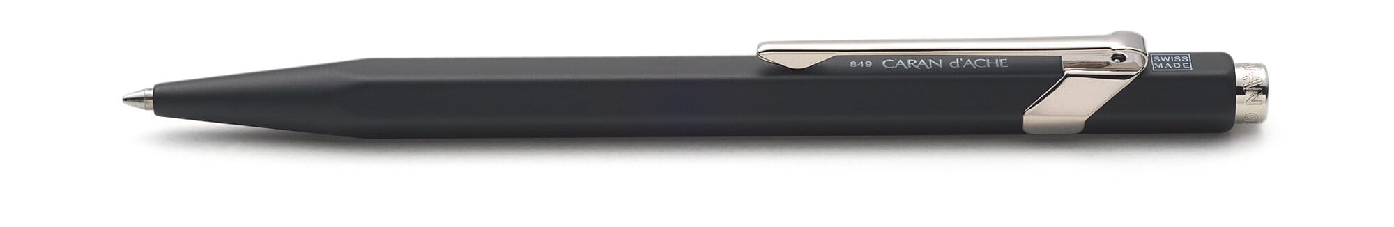 筆記具 Caran d'ache 46 4coler pen Caran d'Ache 46 4-color pen