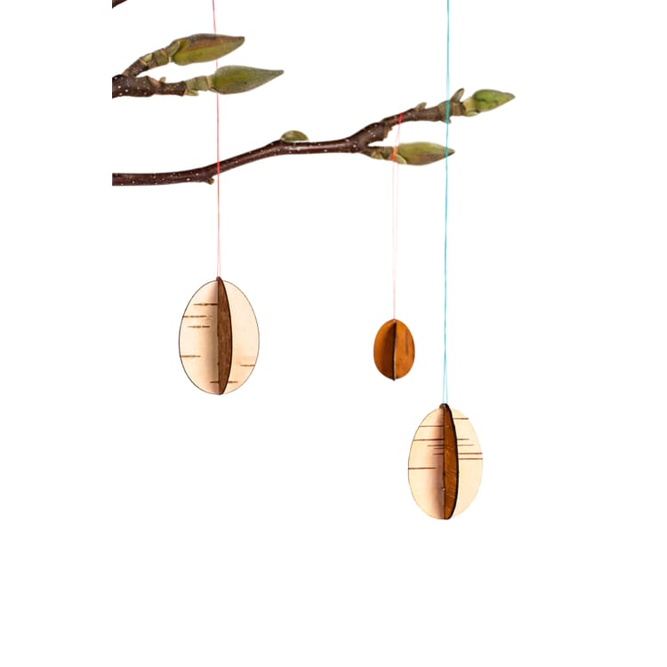 Décorations de Pâques en écorce de bouleau