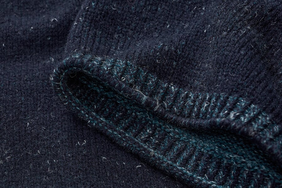 Strick-Beanie Unisex Blau-Grün, Detailsicht