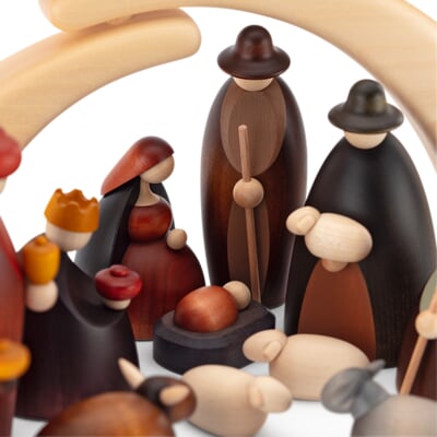 Krippenset handgeschnitzt 14-teilig | Manufactum