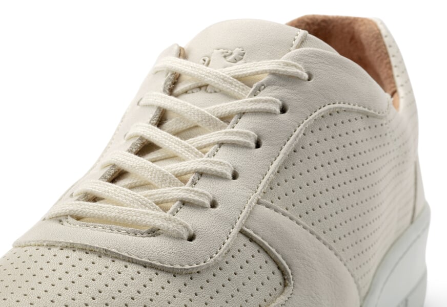 Leren herensneakers Natuur, close-up