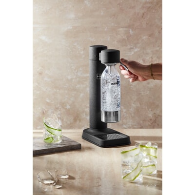 Wassersprudler Carbonator 3, Mattschwarz, Inkl. PET-Flasche