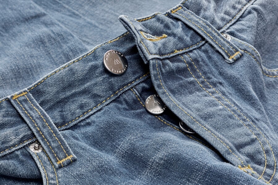 Herrenjeans Regular Blau, Detailsicht