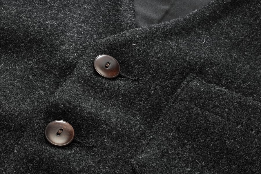 Men Roamer Vest 1937 Black mottled, close-up