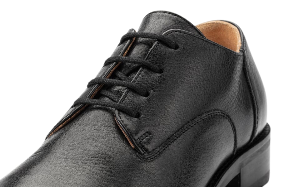 Ladies lace-up shoe Black, close-up
