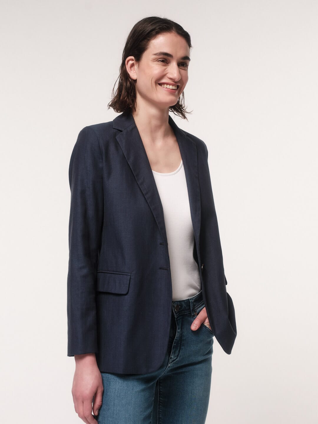 Ladies navy linen discount blazer