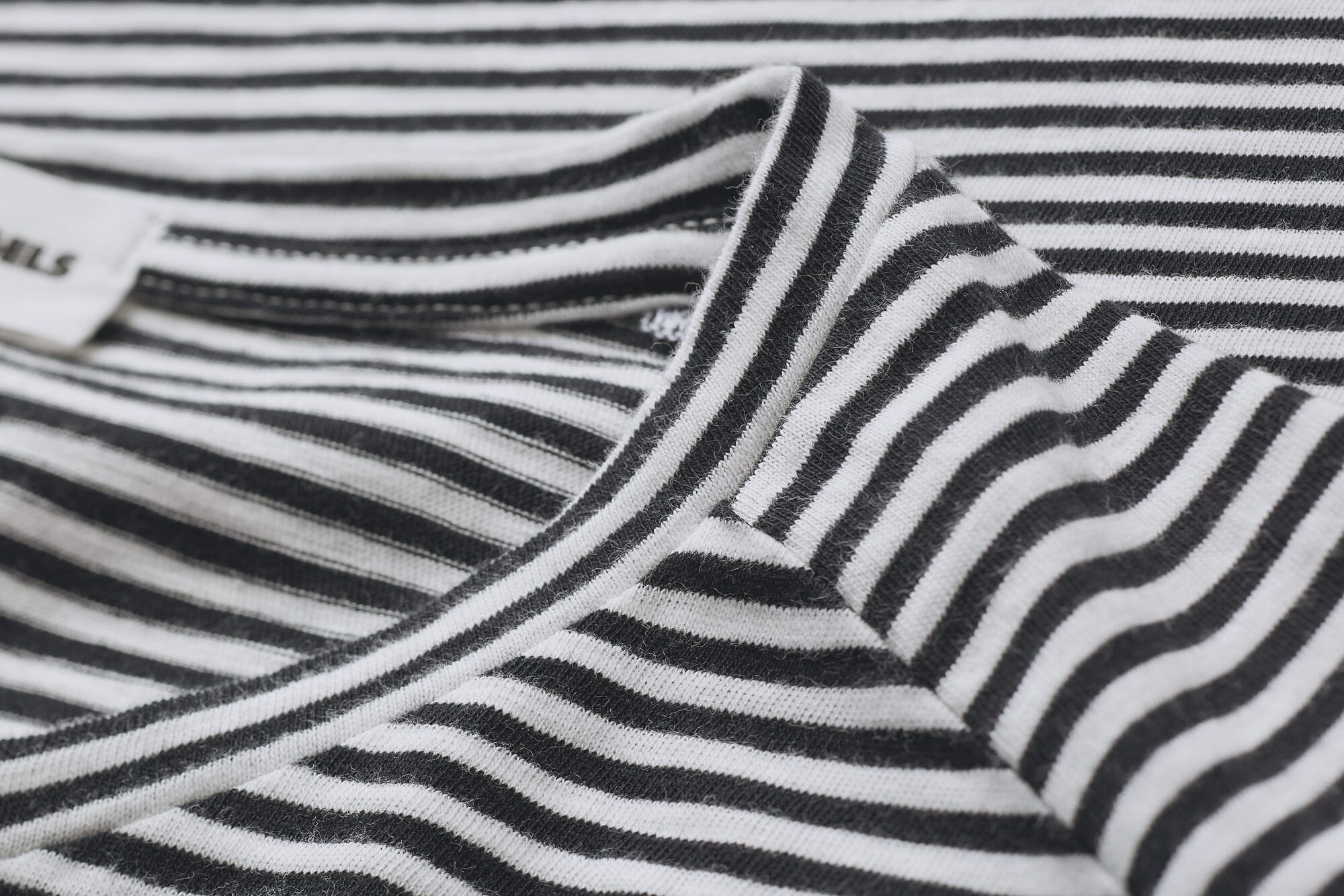 Black and white 2024 striped shirt h