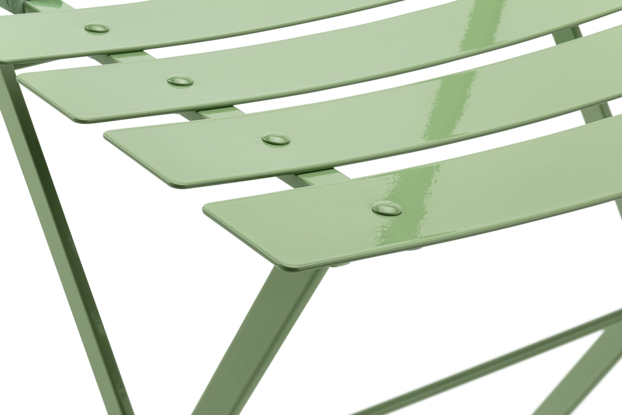 Green metal folding discount chairs