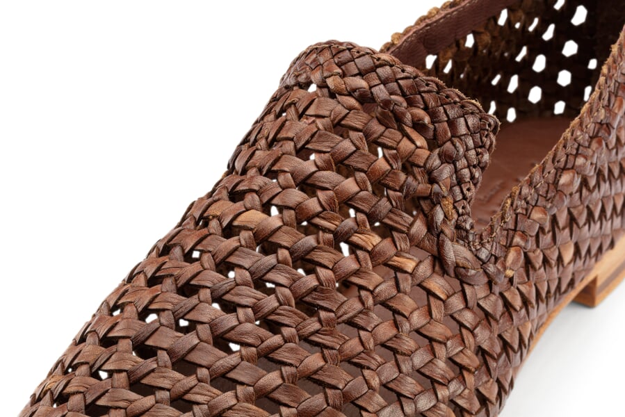 Women's Braided Leather Slippers Brown, close-up