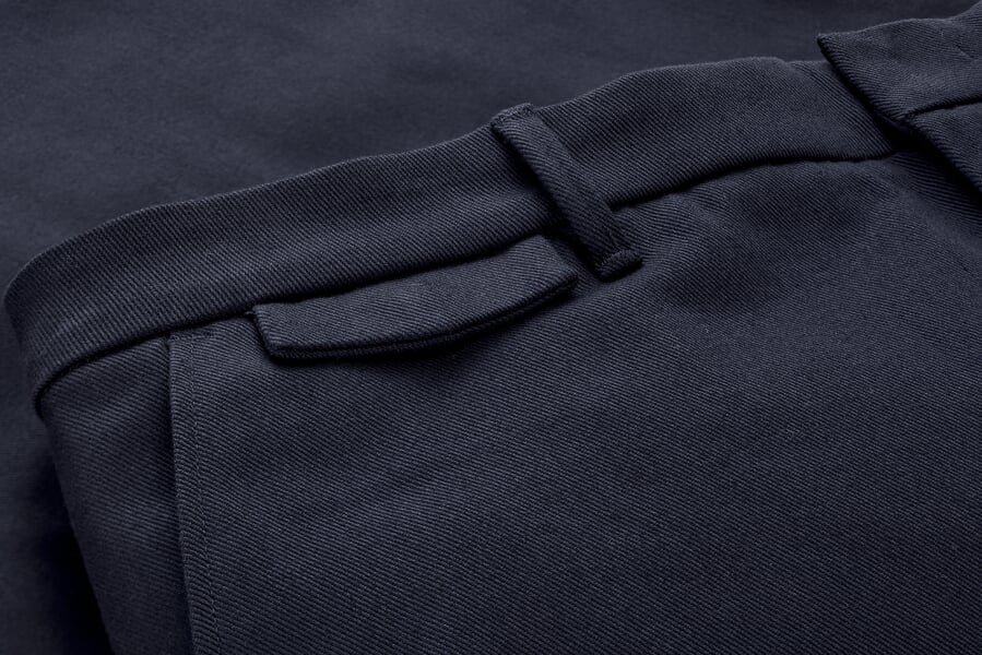 Chinobukser til herrer, tapered" Mørkeblå, nærbillede
