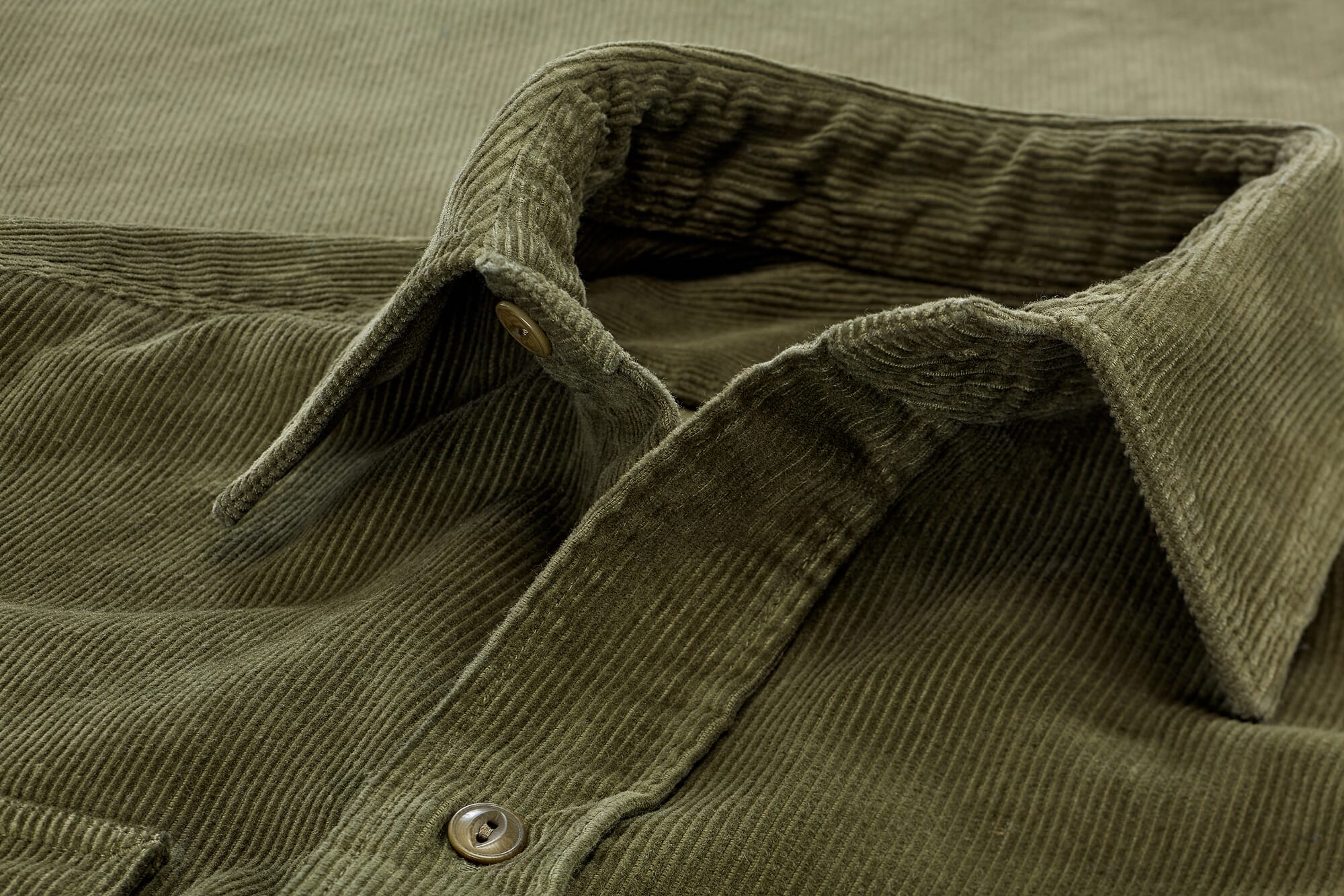 Herren-Overshirt Cord, Grün | Manufactum 