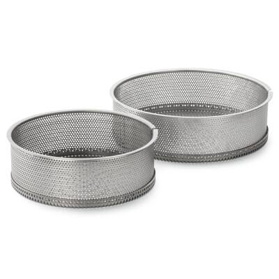 https://assets.manufactum.de/p/211/211635/211635_04.jpg/cheesecake-mold-stainless-steel-perforated.jpg?w=400&h=0&scale.option=fill&canvas.width=100.0000%25&canvas.height=171.2329%25