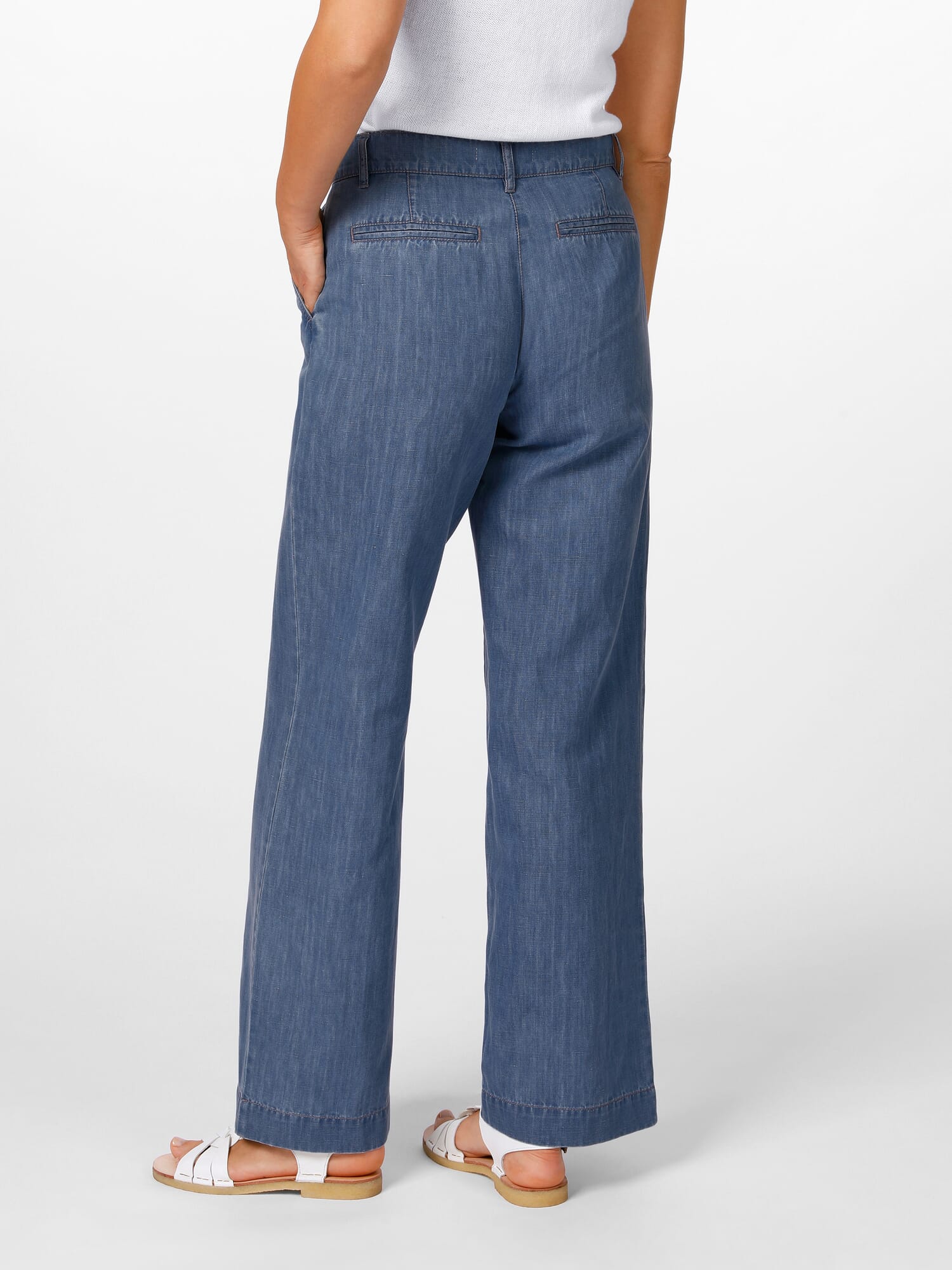 Gucci Straight-Leg Tailored Trousers, Brand Size 36 (US Size 4) 596963  ZAD88 4289 - Apparel - Jomashop