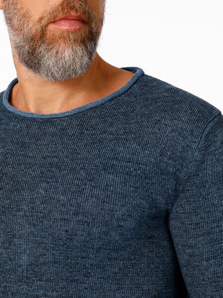 Men's round neck sweater Blue-Leu, close-up