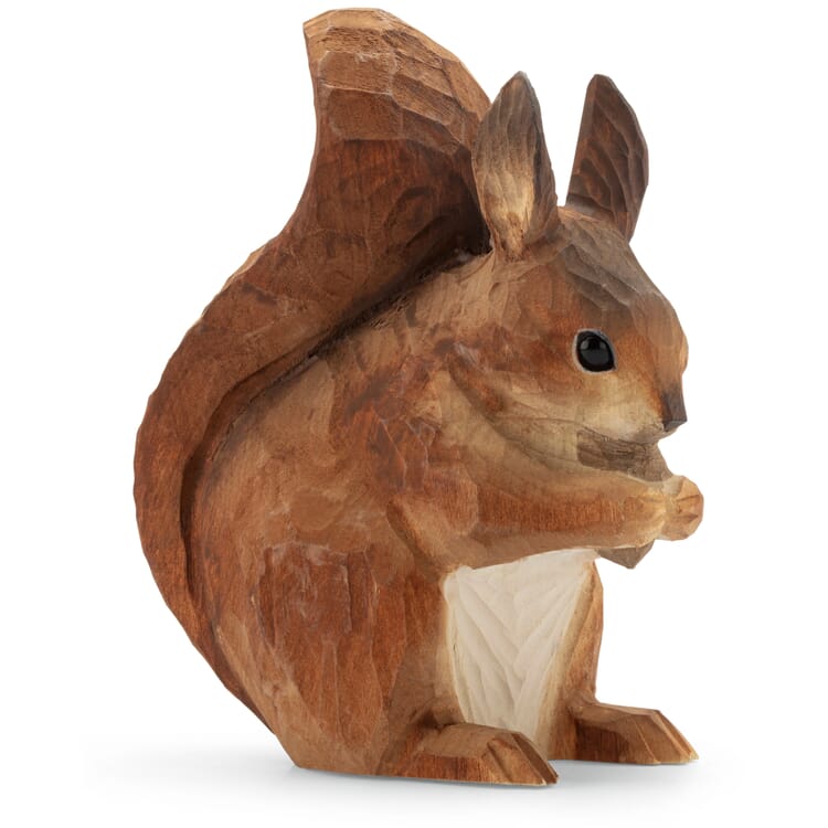 Écureuil en tilleul sculpté à la main