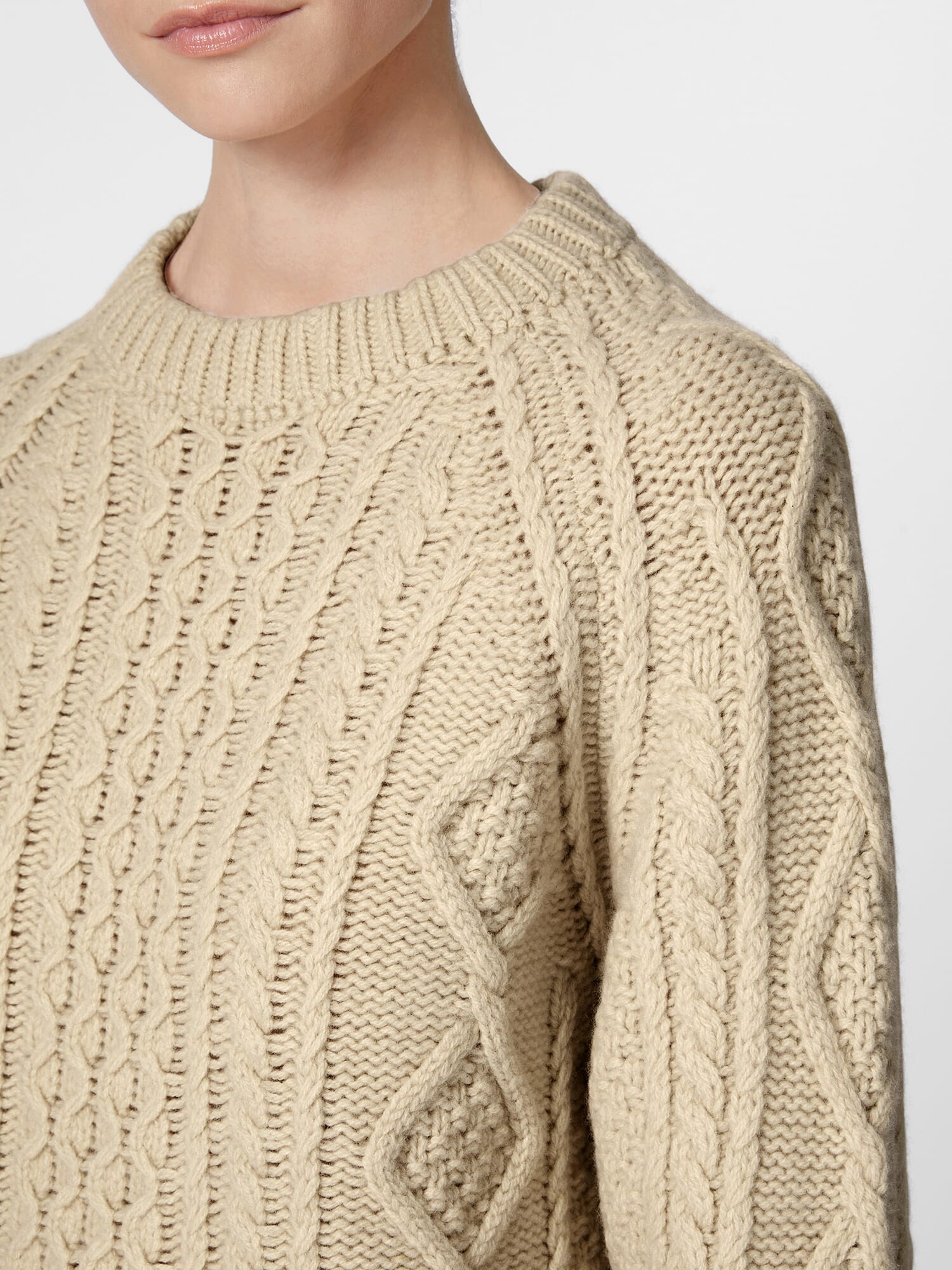 Women's sweater Aran pattern, Natural white | Manufactum