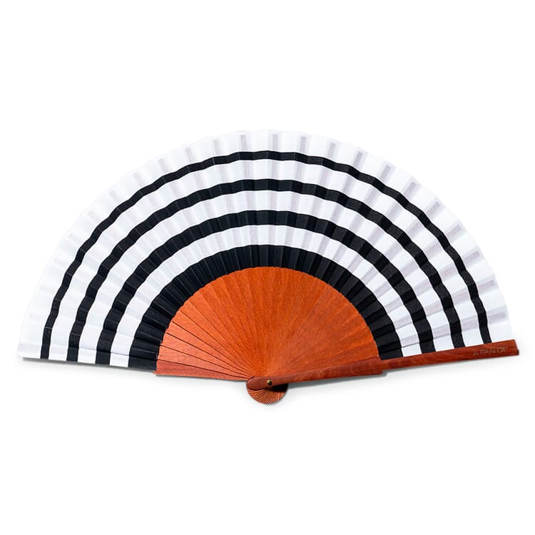 Fan Afanof, Zwart en wit
