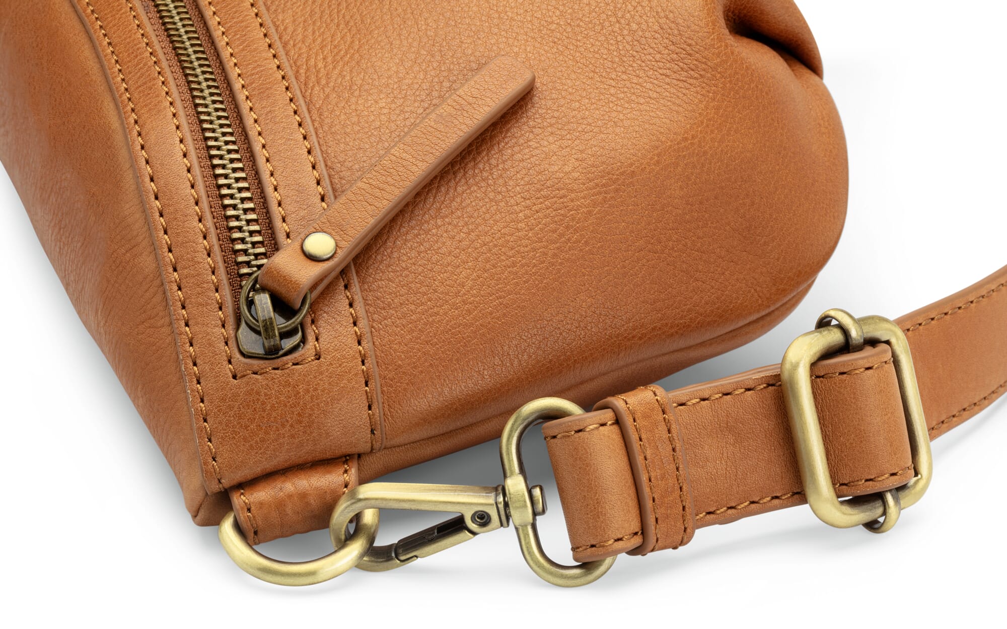 Ladies leather belt bag Cognac Manufactum